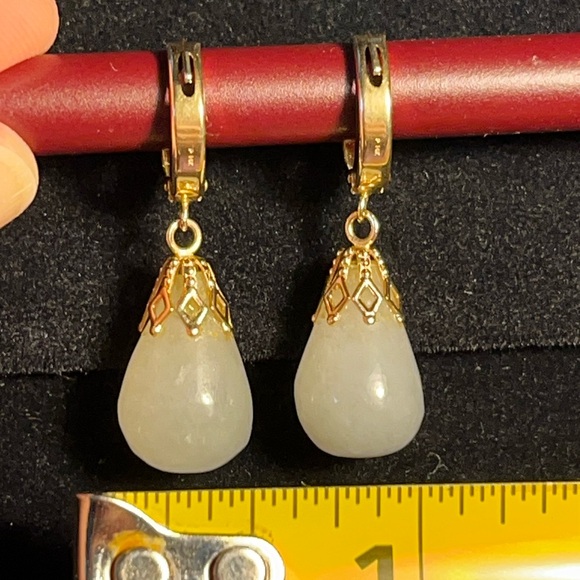 Vtg Estate P 14K yellow gold Pat. Pend. White Jade Drop Earrings 6.33G